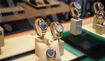 勞力士手表50英鎊、Gucci包41英鎊，F(xiàn)acebook Marketplace究竟是一個怎樣的交易平臺？