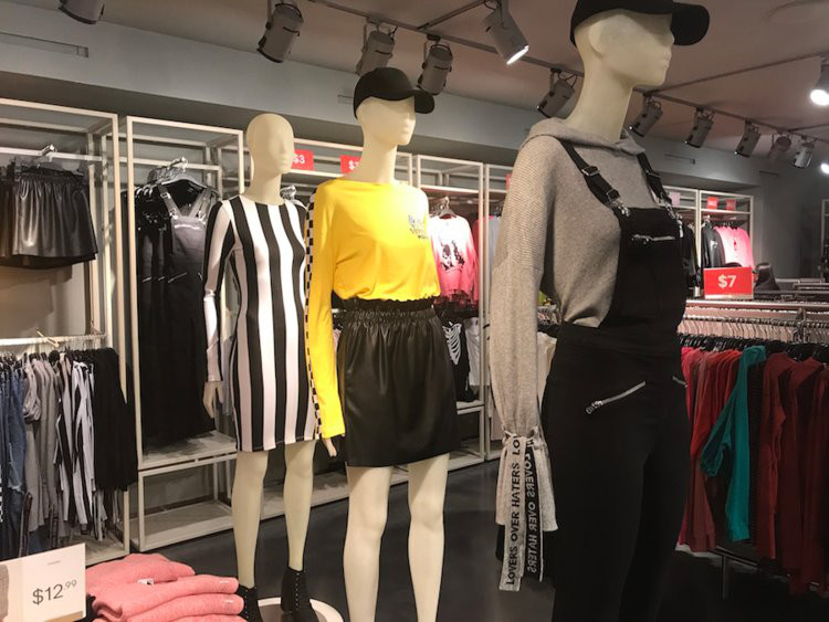 盤點(diǎn)：最受美國青少年青睞的10大服飾品牌